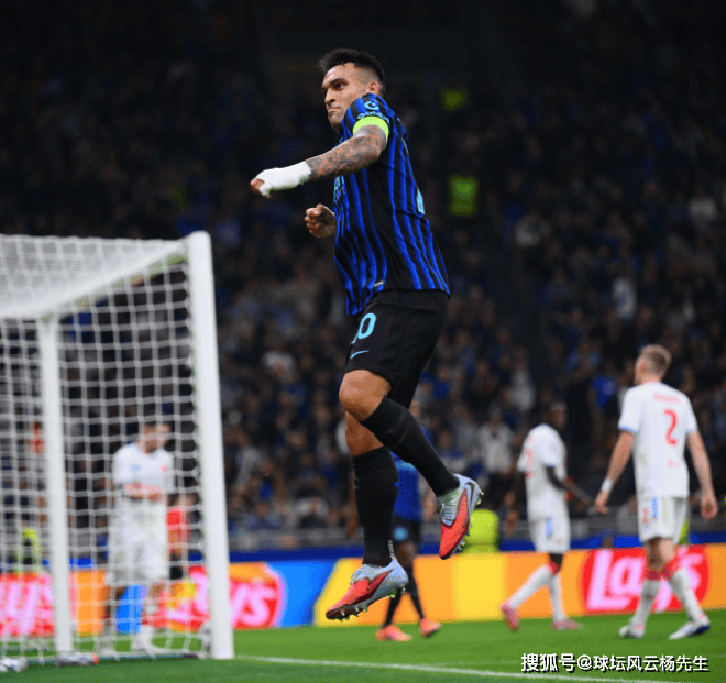 欧冠风云:国际米兰3-0布拉格斯拉维亚,强势冲击八强